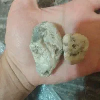دو سنگ صورت دار طبیعی و کاملا نایاب و زببا