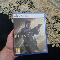 007 fist light