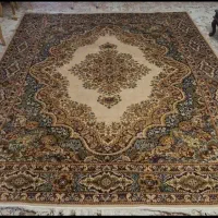دو‌عدد فرش۱۲متری