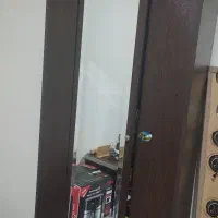 کمد لباس،و تابلو