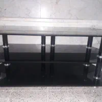 میز زیر تلویزیونی