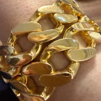 ‌دوعدد النگو کارتیه