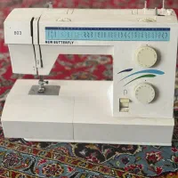 «چرخ خیاطی نیوباترفلای 803 در حد نو، کم‌کارکرد»