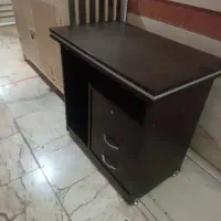 میز کامپیوتر سالم بدون