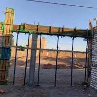 اجرای عمودی سقف بتن ریزی حصارحیاط