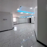 آپارتمان / 130 متری / کلید نخورده