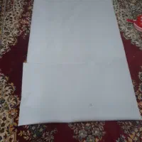 روی دشک اماده هستش رنگ سفیدش دارم