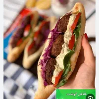 کارگر فلافل