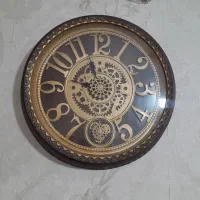 ساعت دیواری