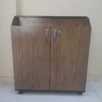 جاکفشی تمام ام دی اف چرخ دار