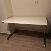 میز کامپیوتر اندازه ی130*73*72