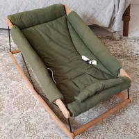 گهواره چوبی (نی نی لای لای)