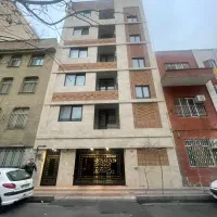 53متر-اسانسور-بالکن-بازسازی-شده