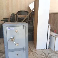 گاو صندوق دو طبقه