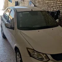 ساینا اس مدل ۴۰۲