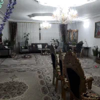واحد 130متری 3 خواب با دو تا پارکینگ