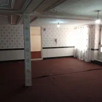 سالن‌اجاره‌ای‌.