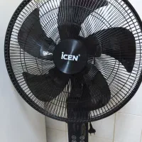 پنکه ایستاده