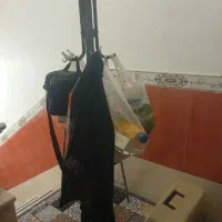 آویز فلزی
