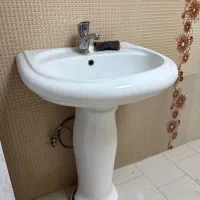 روشویی با پایه