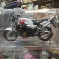 ماکت سی بی 1300
