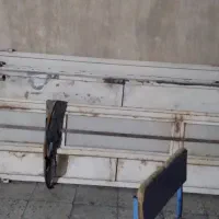 در سه لنگه