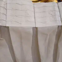 دو عدد پرده پانچ  غرض سه متر و ۷۵ قد ۱۹۲