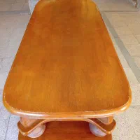 میزعسلی وجلومبلی.