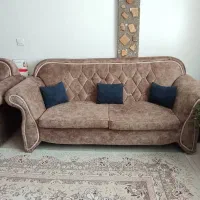 مبل و میز ناهارخوری