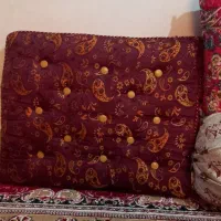 بالشت وپشتی