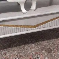 جلو مبلی وعسلی