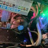 سیستم گیمینگ با rx580 8GB معاوضه با موتور