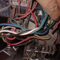 تعمیرات تخصصی انواع کولرهای اسپیلت و پنجره ای