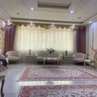 مبل کلاسیک ۹ نفره به همراه میز عسلی