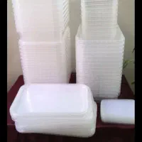 تعدادی ظرف تک پرسی