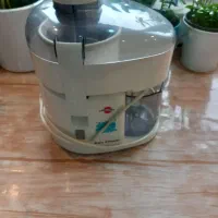 آب هویج گیری در حد نو