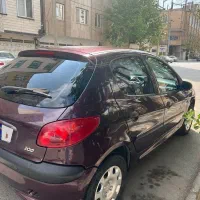 206 مدل ۹۳ بسیار کمکار و تمیز
