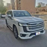 لندکروز صفر، VX 2025