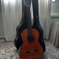 گیتار یاماها C70