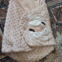 قنداق فرنگی نوزاد