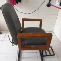 دو عدد صندلی آرایشگری مردانه