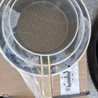 ماهیتابه دسته فلزی بفروش میرسد