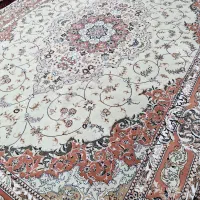 گالری فرش فراشی ۲تا ۱۲متری ۵۰۰شانه نخ