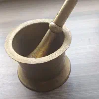 هاون برنزی حدوداً 2.5 کیلو