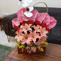 سبد گل مصنوعی