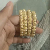 النگو طلا روس