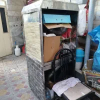 فر ساندویچ و نئون