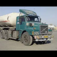 کامیون ولو کشنده شرکت نفتی