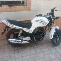 متور سیکلت پیشتاز D4