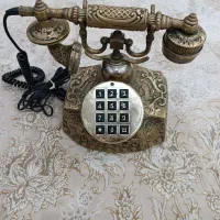 تلفن قدیمی بنز